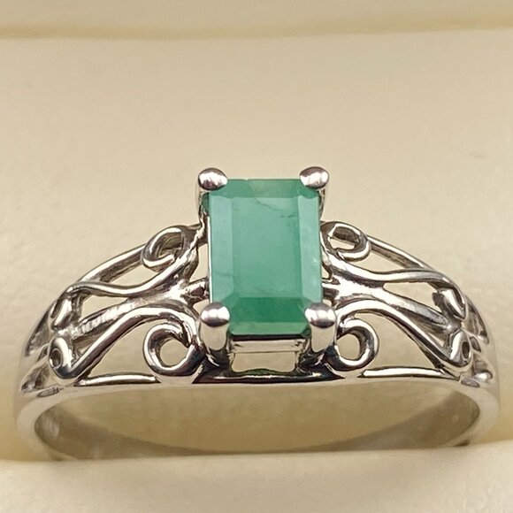 Vtg. CID CLYDE DUNEIER 10K White Gold & 0.5 Ct. Natural Emerald Ring Sz. 7.5 - Picture 2 of 16